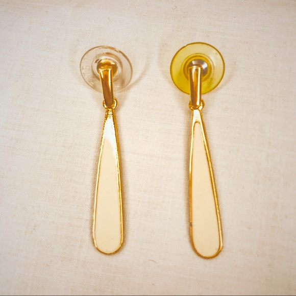 Cream Drop Earrings with Gold Tint Lining - Picture 1 of 5